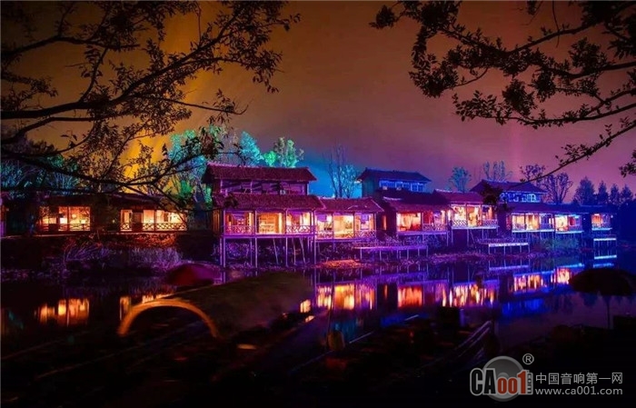 演藝新模式：劇場(chǎng)外的劇場(chǎng)，場(chǎng)景中的場(chǎng)景